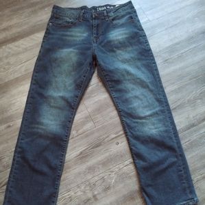 Izod Relaxed Fit Jeans